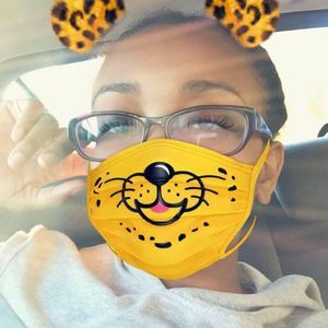 Meet your Posher, Junay